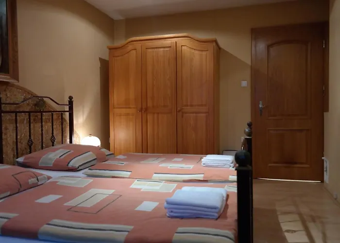 Villamirage Hotel Tarnowskie Gory